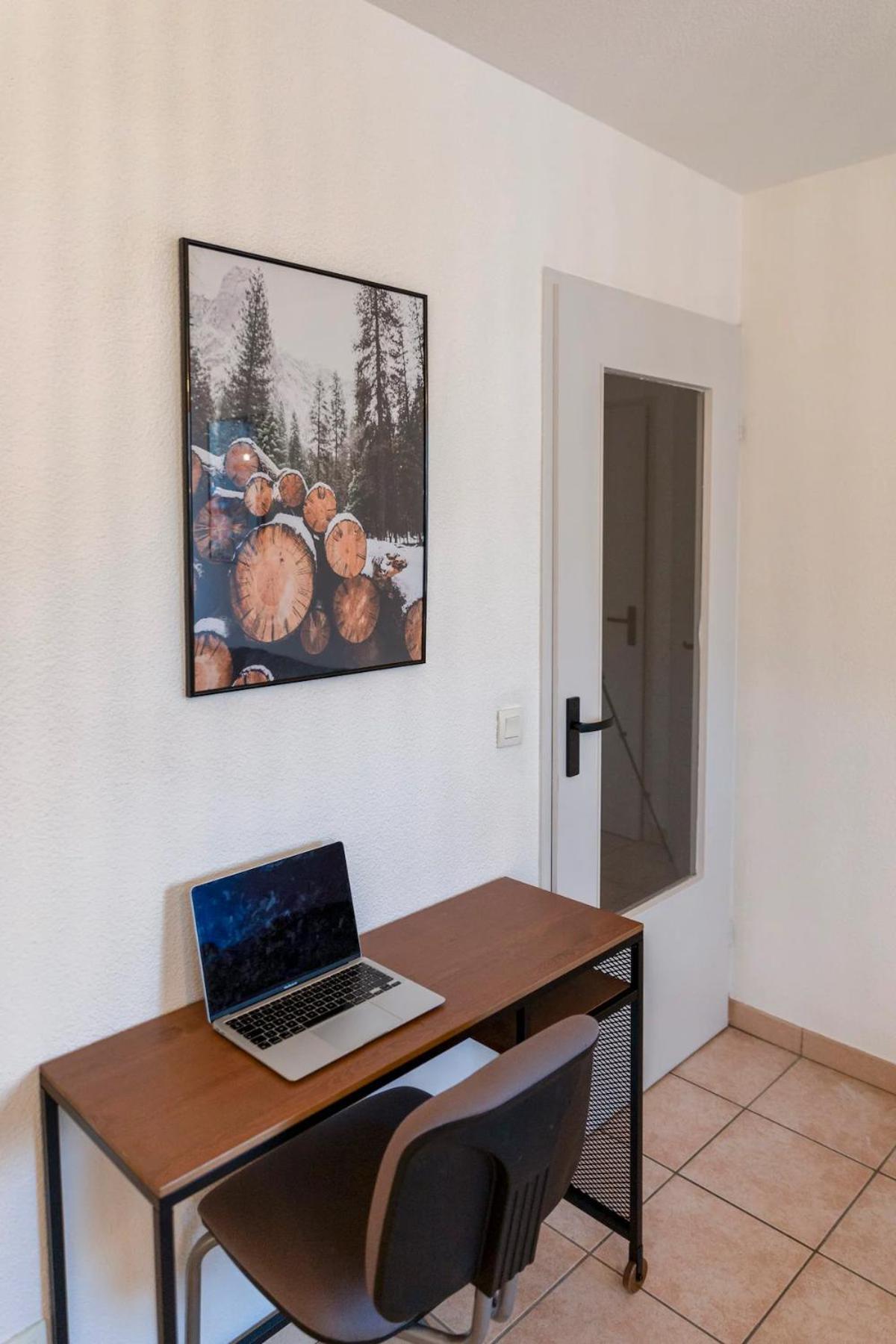 Superbe Appartement - Parking Gratuit - 4 Personnes Chambéry Zewnętrze zdjęcie